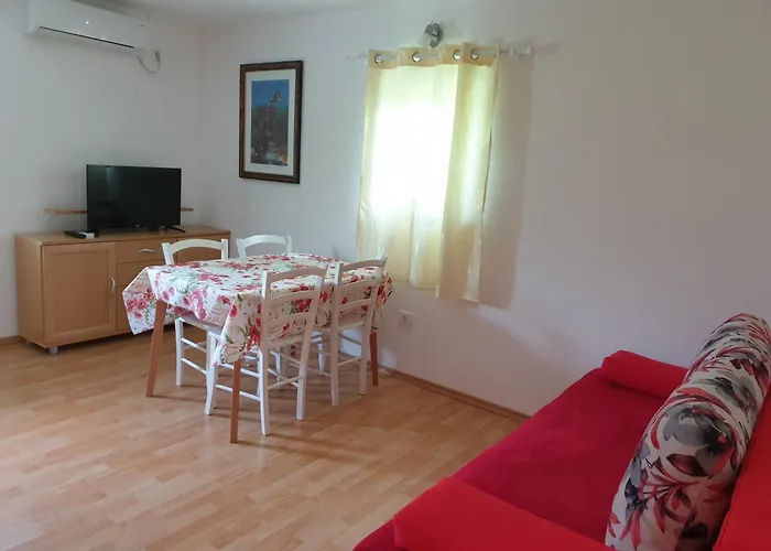 Apartma Patricija - Cozy For 2 Or 4 People Lägenhet Tolmin